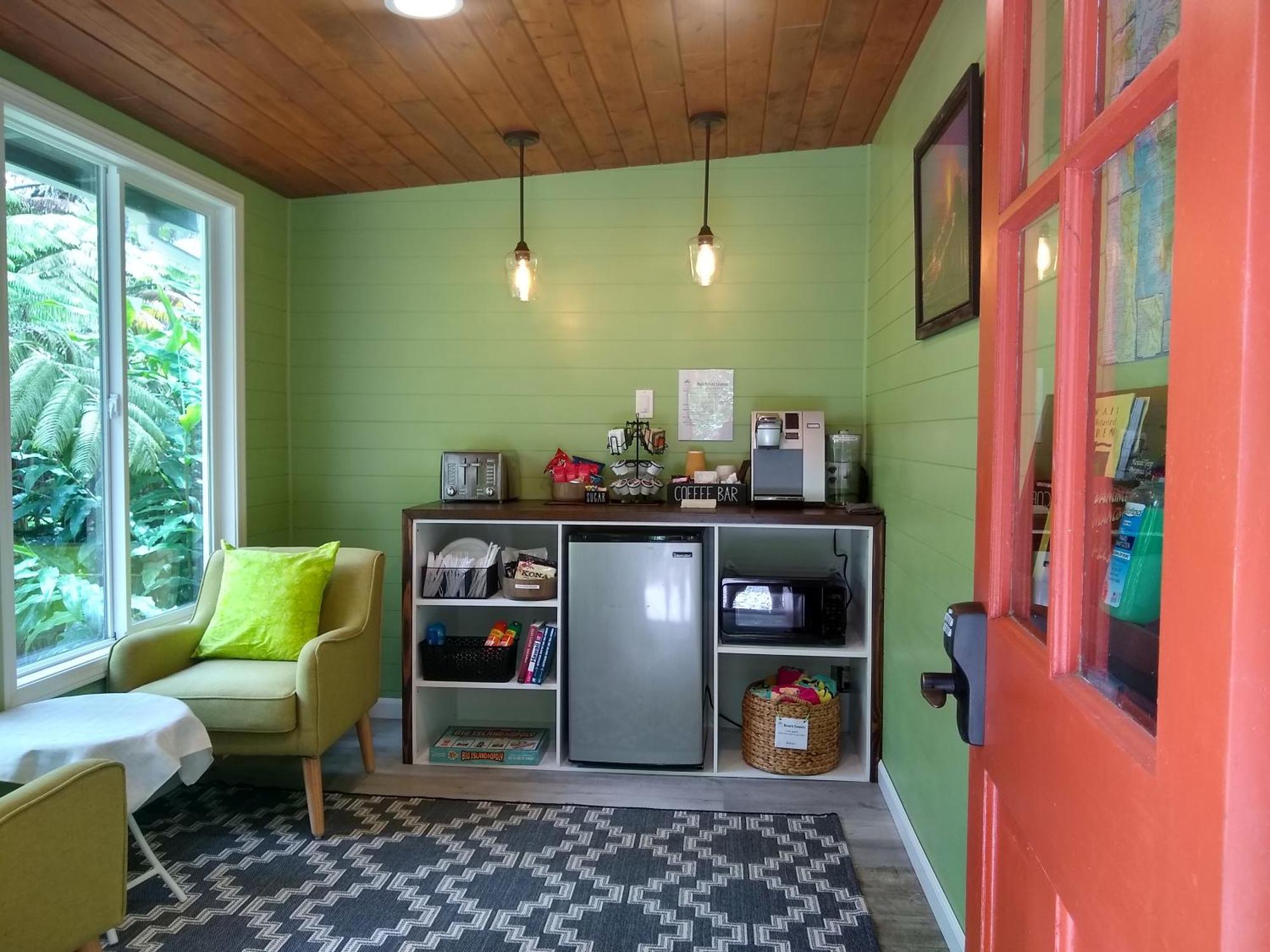 Hale 'Ohu Bed & Breakfast Волкано Экстерьер фото